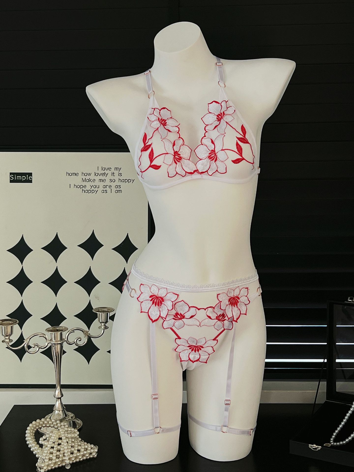 طقم حمالة صدر نسائية مكون من 3 - مراجعة Lace Bralette Set وسعره