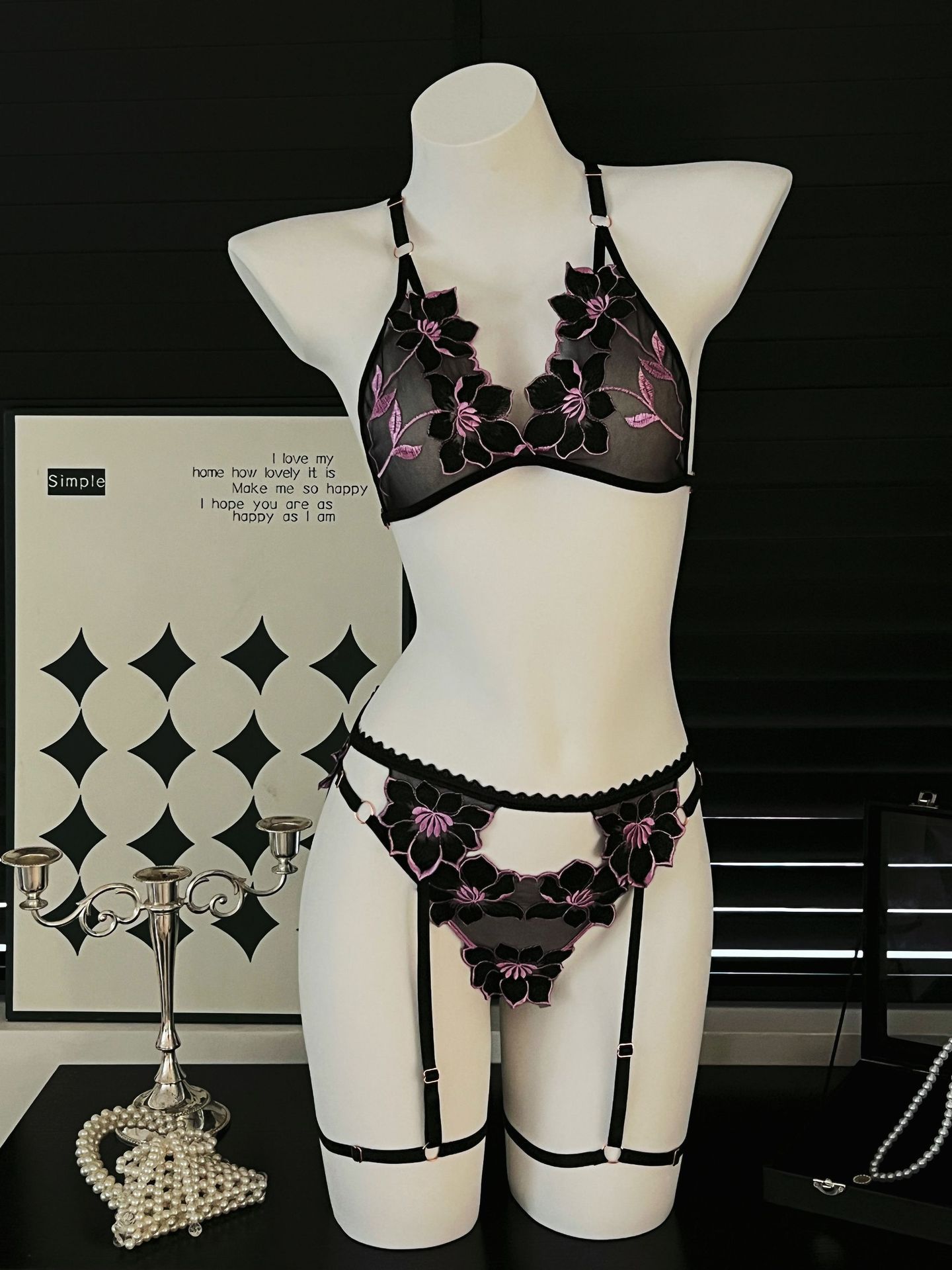 طقم حمالة صدر نسائية مكون من 3 - مراجعة Lace Bralette Set وسعره